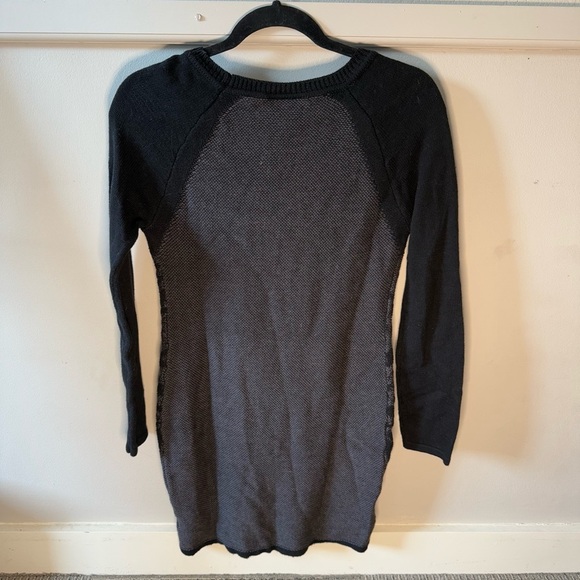 Romeo and Juliet Couture Cheetah Knit Long Sleeve Dress - Picture 2 of 6